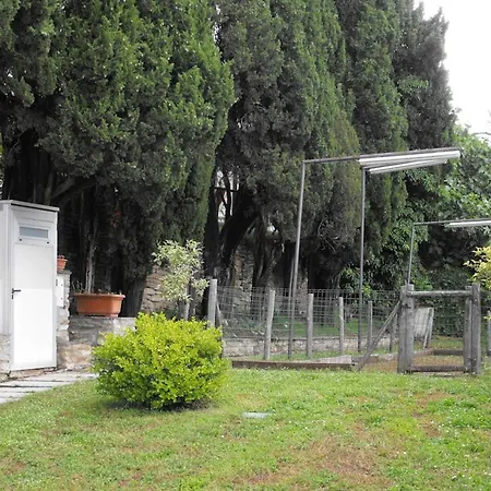 Sleeps 2 Pool Wifi T764280 Città di Castello
